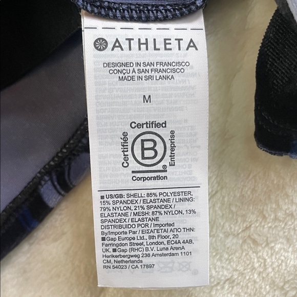 ATHLETA|Velvet Black Blue Swirl Women's yoga Top|Medium| EUC - Picture 7 of 7